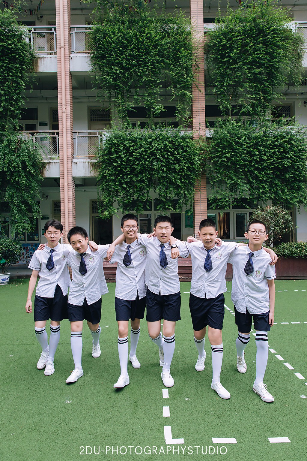 南京市芳草园小学六9班